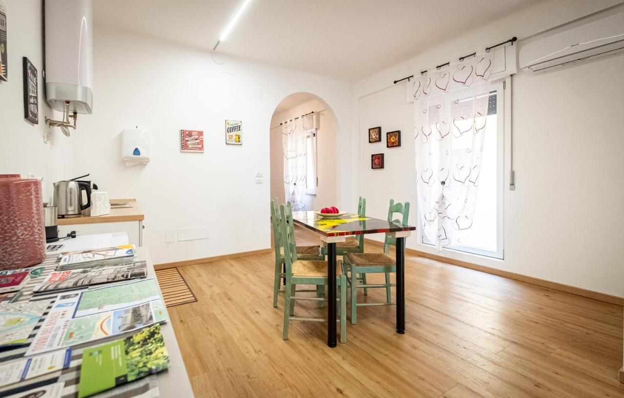 Bed and Breakfast Il Salotto Del Conte Verona Exterior foto
